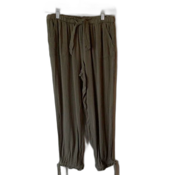 CLOSEOUT SALE MAKE AN OFFER-Lulus Sebastian olive green jogger pants size S - Picture 4 of 7